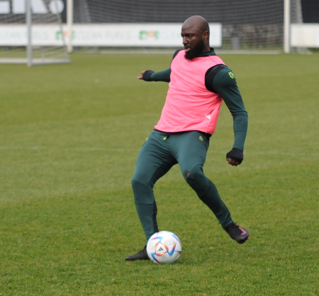 Jetro Willems en FC Groningen doen aangifte  tegen de gast die Willems een klap gaf