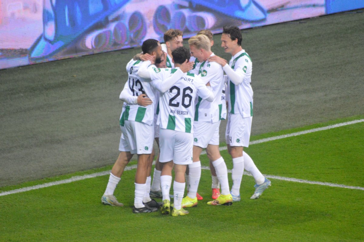 FC Groningen speelt zich veilig met 4-1 winst op Heracles Almelo