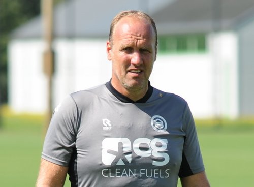 Dick Lukkien neemt Etienne Vaessen in bescherming