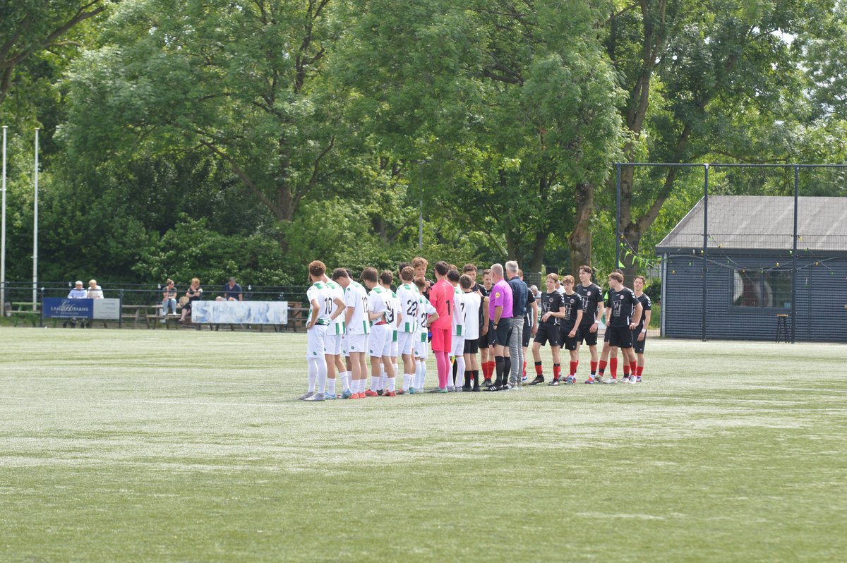 Kampioenen FC Groningen o17 winnen ook de laatste wedstrijd