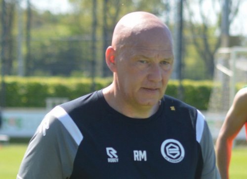 Keeperstrainer Richard Moes tekent bij FC Groningen