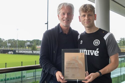 FC Groningen bekroond met UEFA Grassroots Award voor regionale impact.