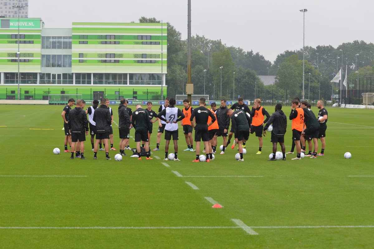 Foto's eerste training FC Groningen