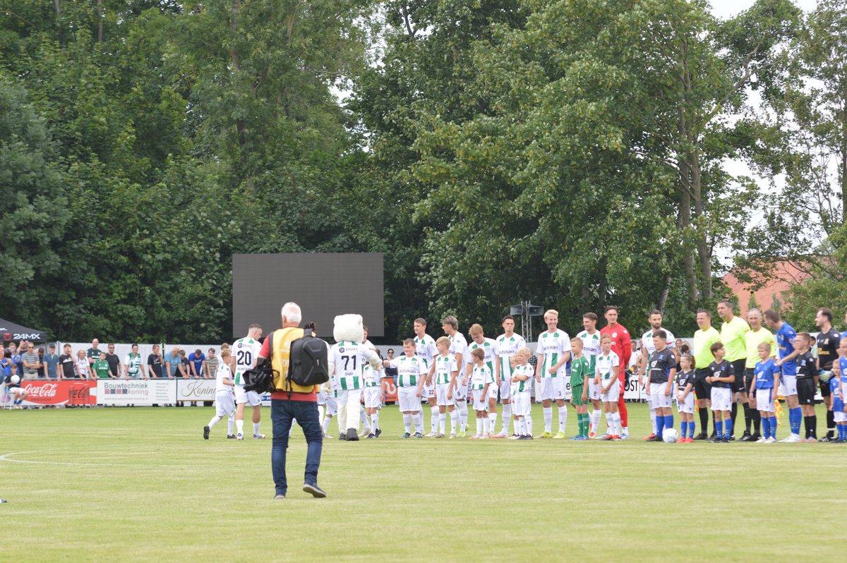 FC Groningen haalt uit in Oostwold 0-17  met foto's en samenvatting