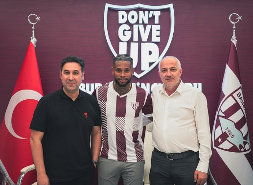 Leandro Bacuna vertrekt naar Turkije