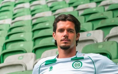 FC Groningen versterkt zich met Oskar Zawada