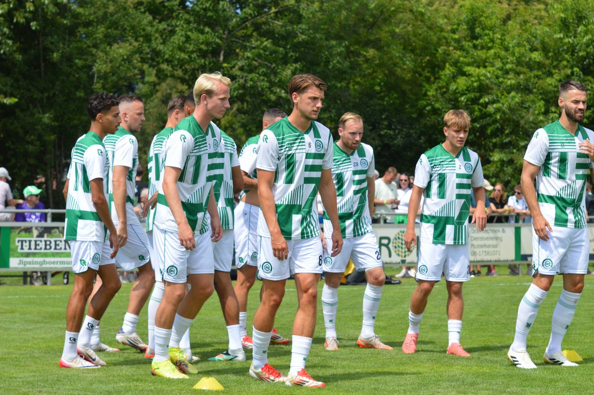 FC Groningen wint dik verdiend van FC Emmen