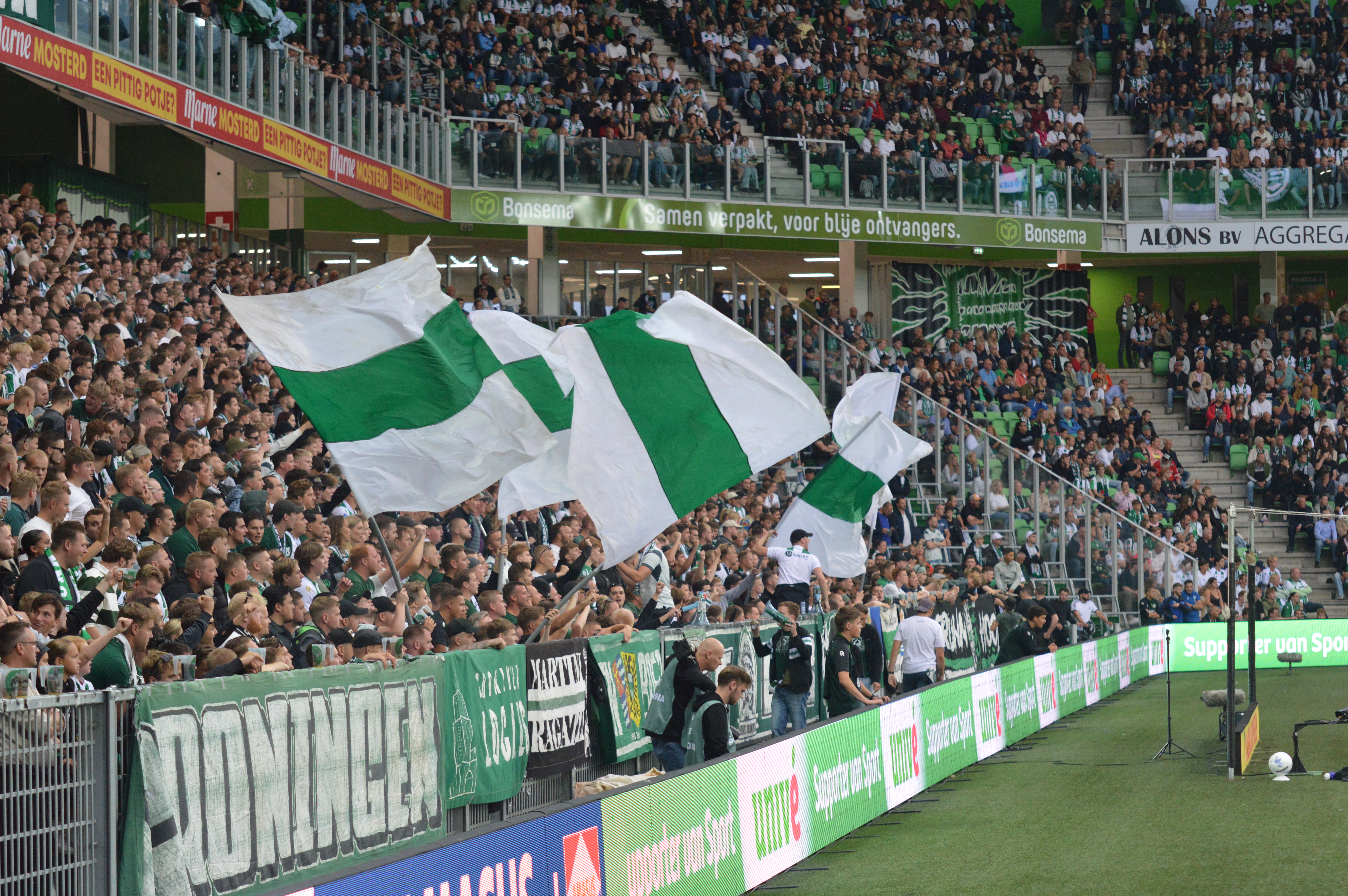 FC Groningen heeft geen kind aan Heracles Almelo en wint met 4-0 ..... met foto's en video