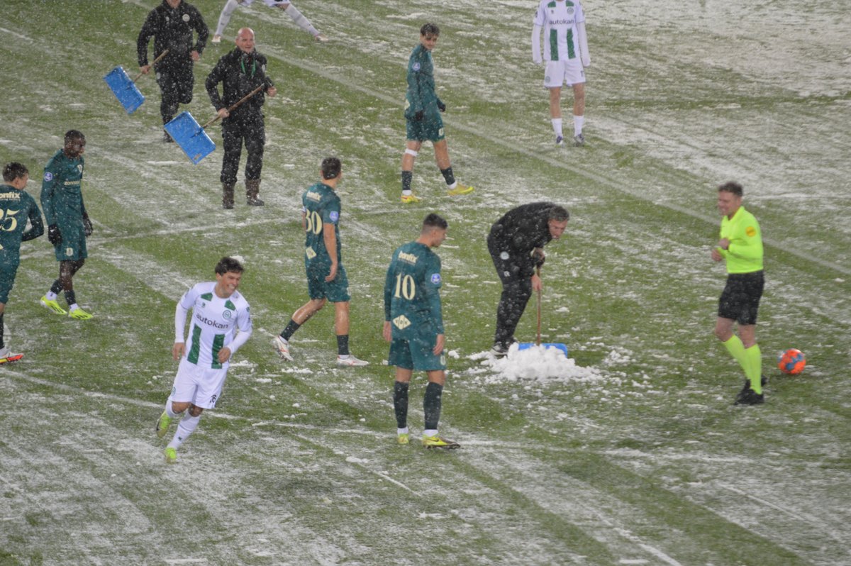 FC Groningen doet zichzelf ontzettend tekort tegen PEC Zwolle ..... met foto's en video's