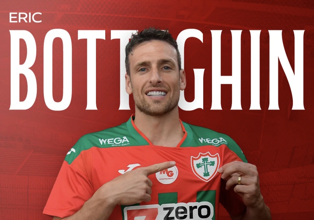 Eric Botteghin stopt nog niet met voetballen