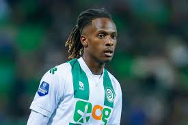 Noam Emeran op huurbasis naar FC Emmen