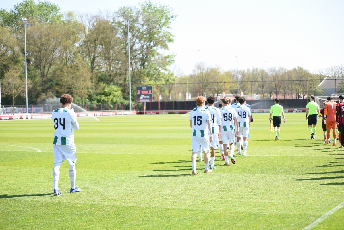 FC Groningen o21 krijgt pak slaag van FC Twente/Heracles o21