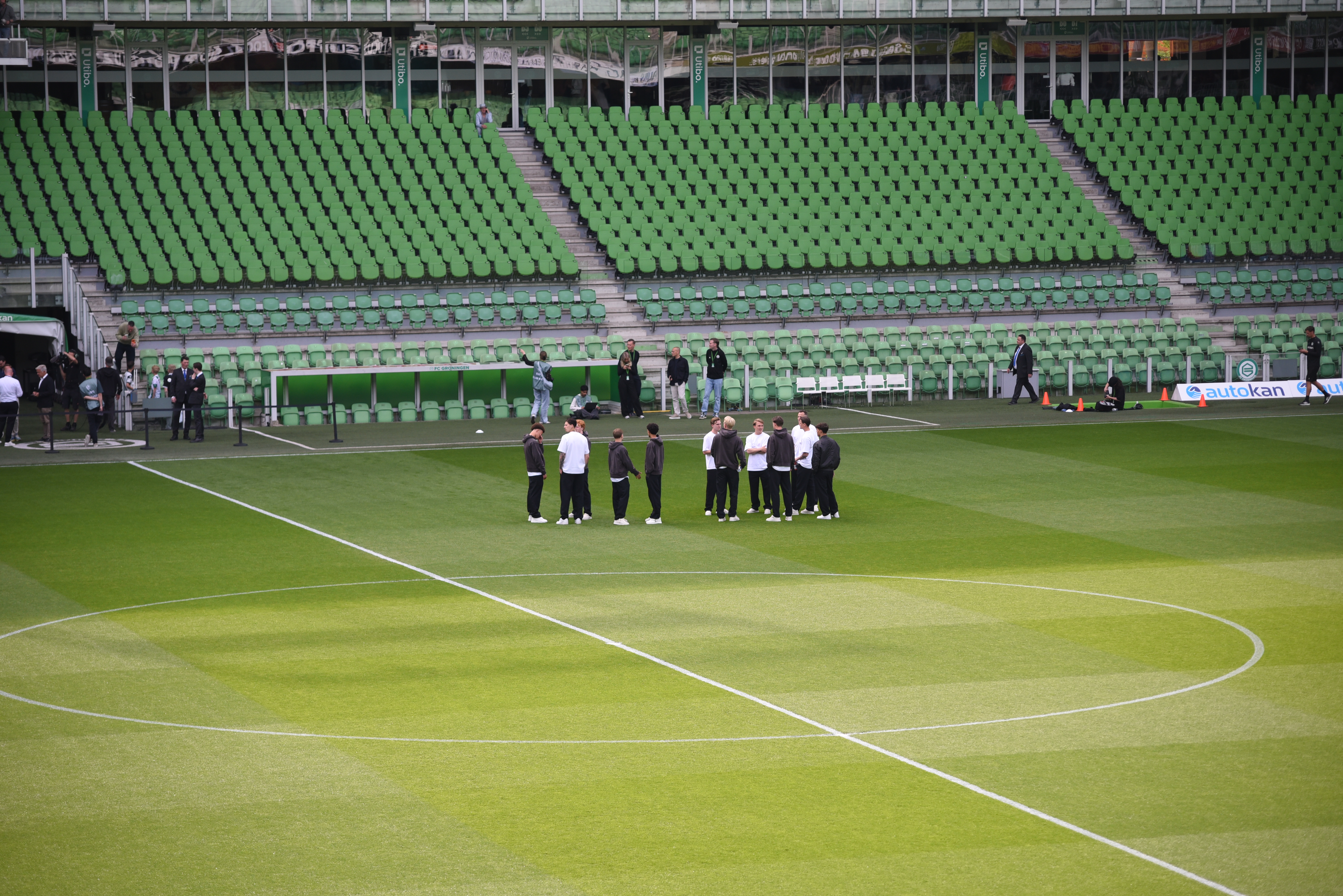 Haarscheurtjes in vriendengroep FC Groningen???