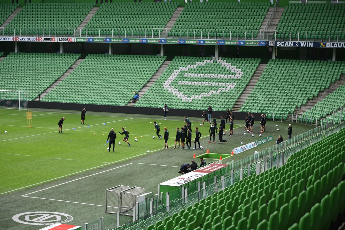 Casper Goedkoop over Ajax - FC Groningen en foto's training vandaag