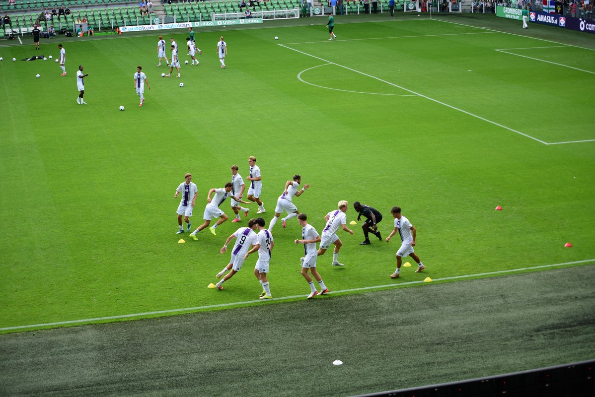 FC Groningen verslaat Real Valladolid in Euroborg, met fotoalbum en video's
