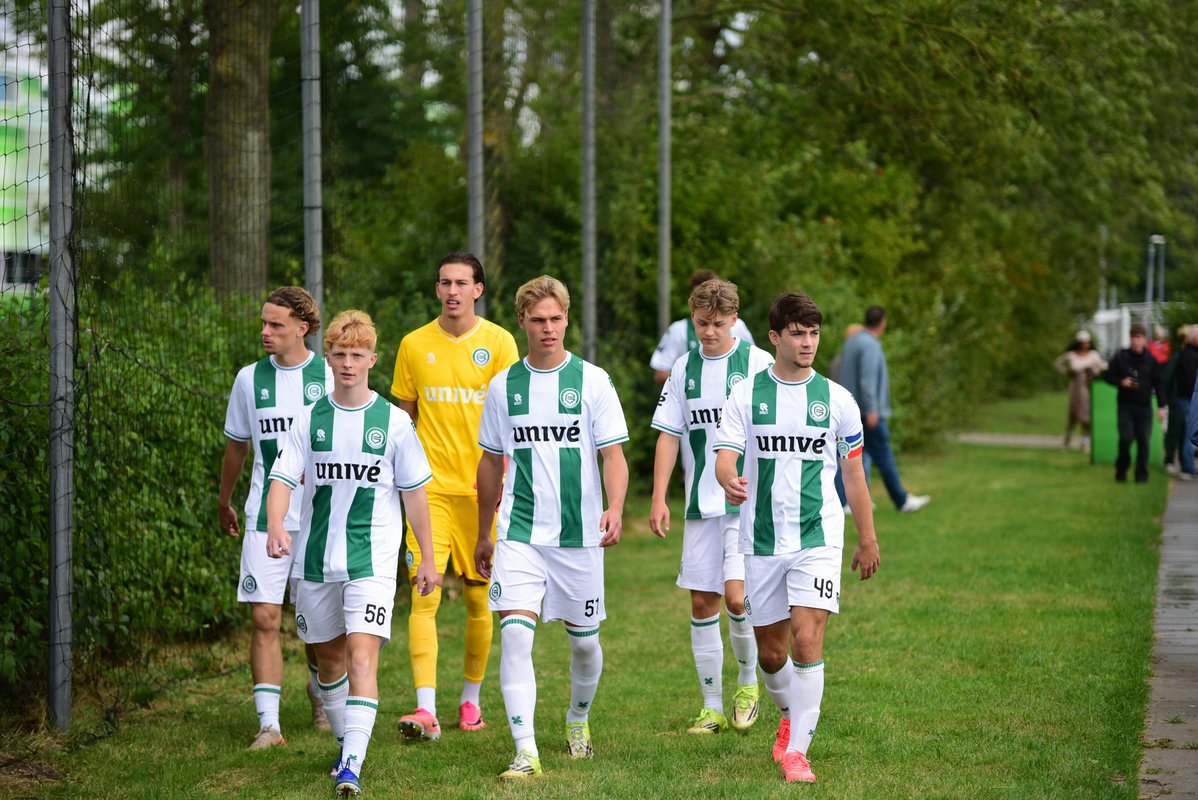 Eerste nederlaag dit seizoen voor FC Groningen o21, met foto's