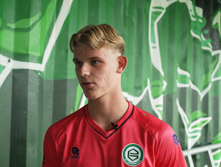 Eerste profcontract voor doelman Daan Erdman