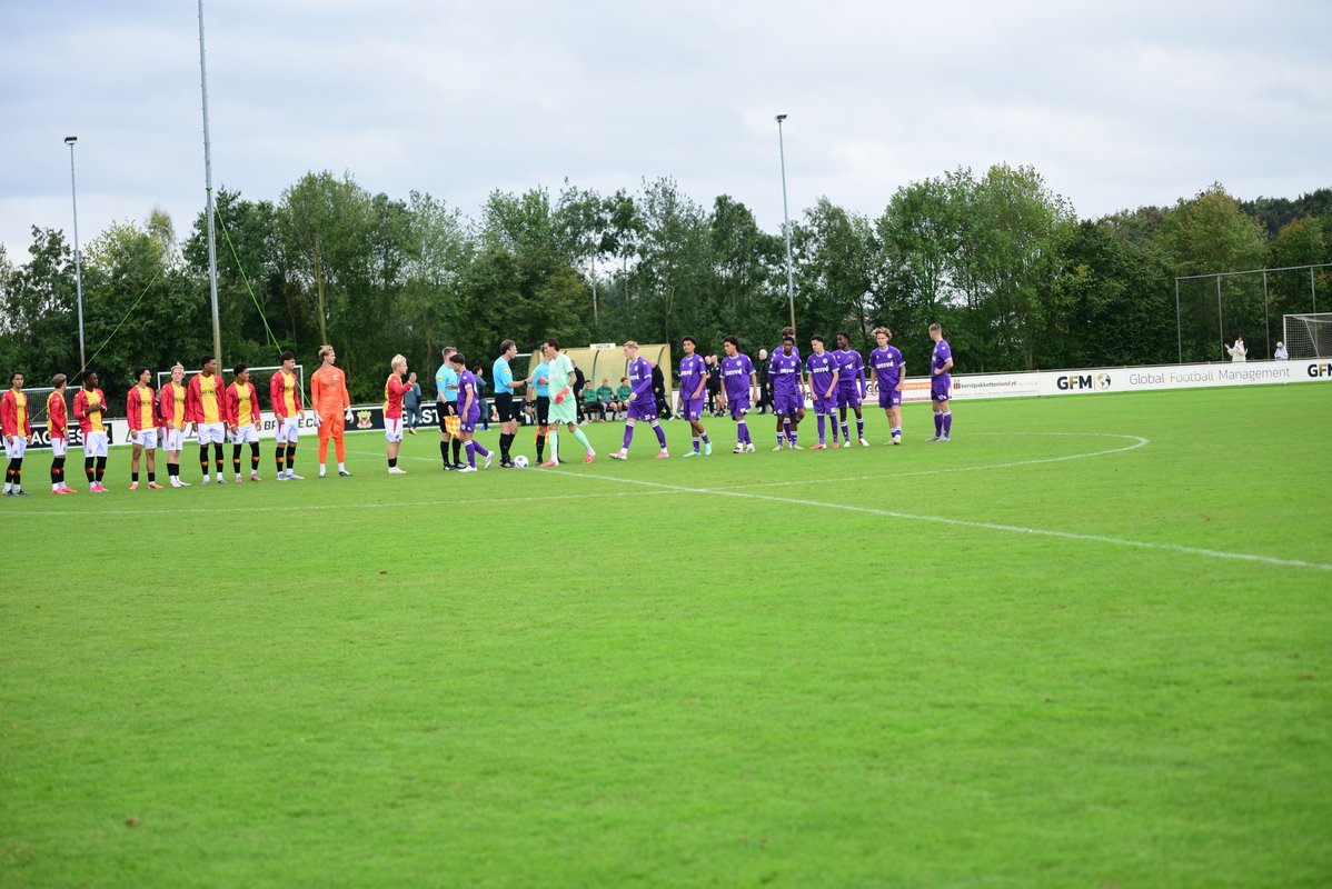 FC Groningen o21 neemt een zwaarbevochten punt mee uit Twello tegen GA Eagles o21, met foto's en video's